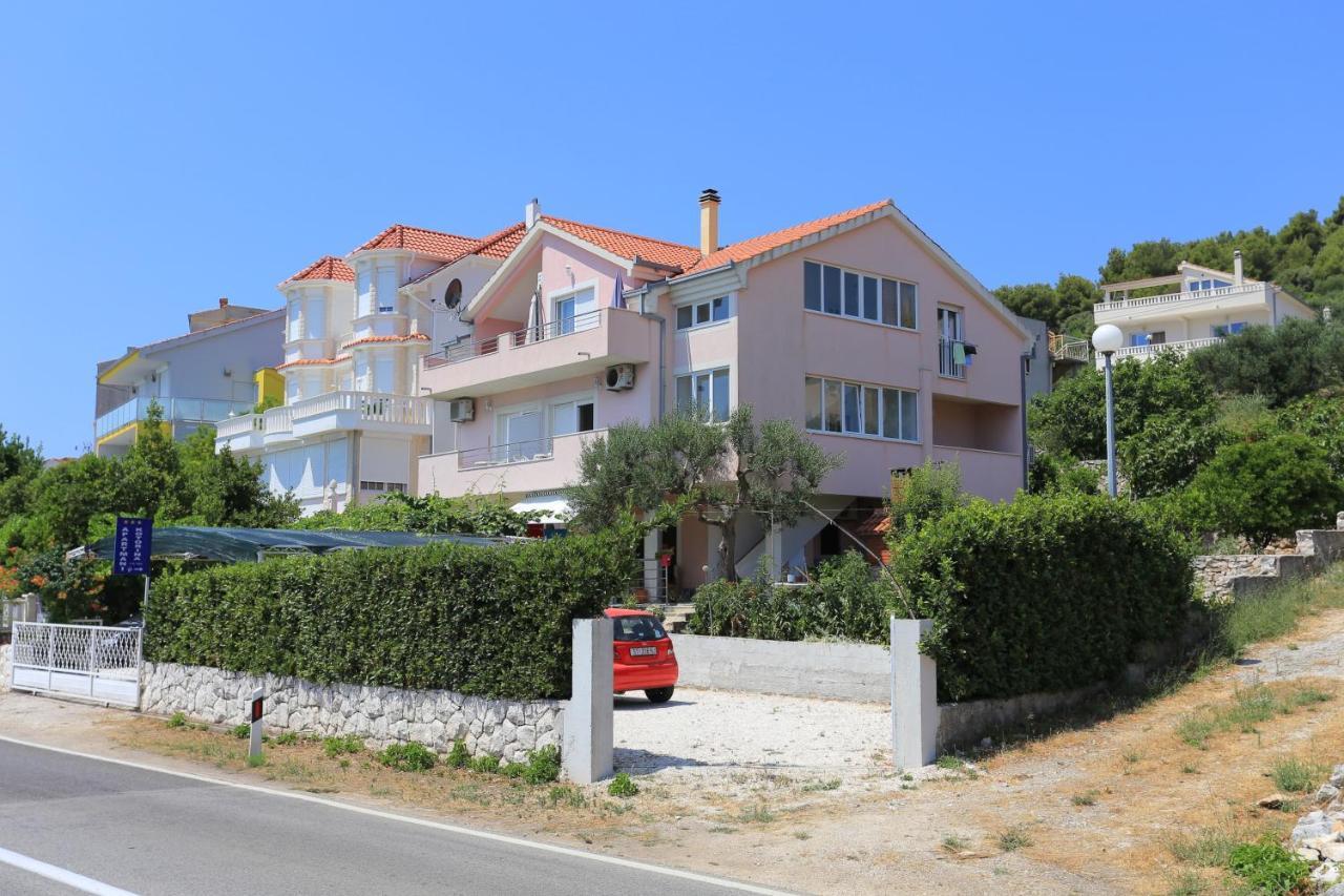 Apartments By The Sea Poljica, Trogir - 19316 Марина Экстерьер фото